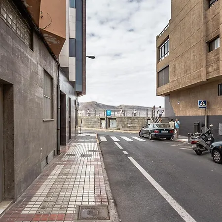 Appartamento Flatguest Canteras 10 + Wifi + 5 Pax